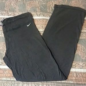 Nike wide leg active pants